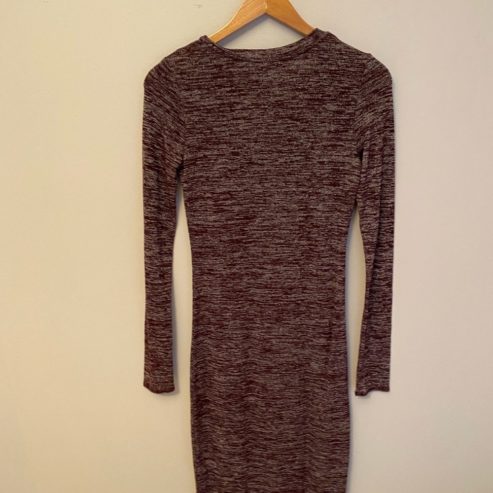 Wilfred free leisure long sleeve v neck dress - Picture 3 of 4
